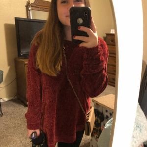 Meet your Posher, Alyssa